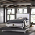 Lit king size de 84 po, similicuir blanc, lumières LED, tiroir de rangement