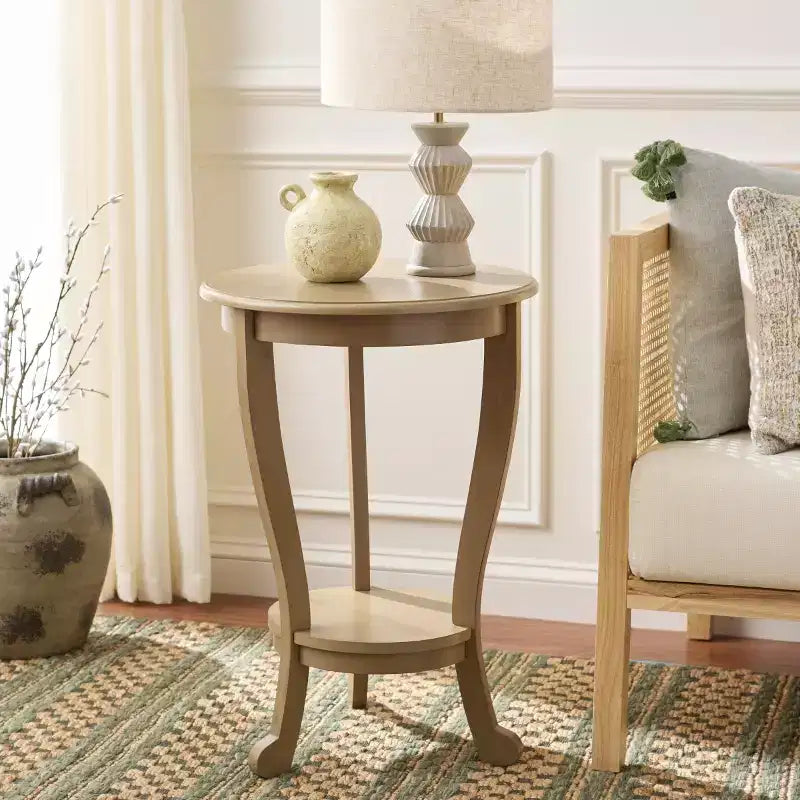 Table d'appoint ronde sur pied avec étagère inférieure, pin gris vintage, style traditionnel